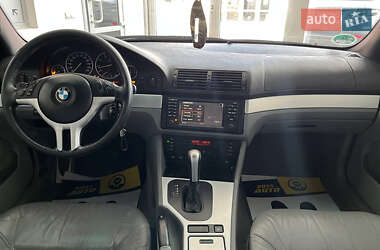 Седан BMW 5 Series 2002 в 