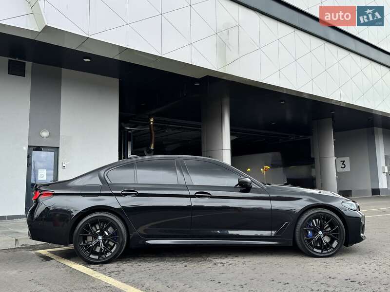 Седан BMW 5 Series 2021 в Києві