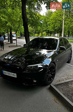 Седан BMW 5 Series 2010 в Днепре