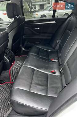 Седан BMW 5 Series 2012 в 