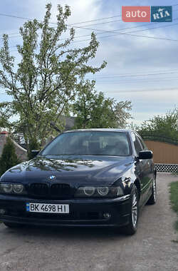Седан BMW 5 Series 2000 в 