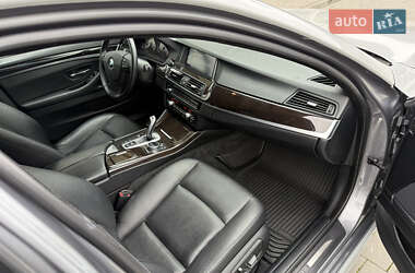 Седан BMW 5 Series 2013 в 