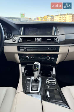 Седан BMW 5 Series 2014 в 