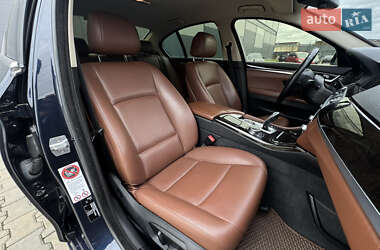 Седан BMW 5 Series 2013 в 
