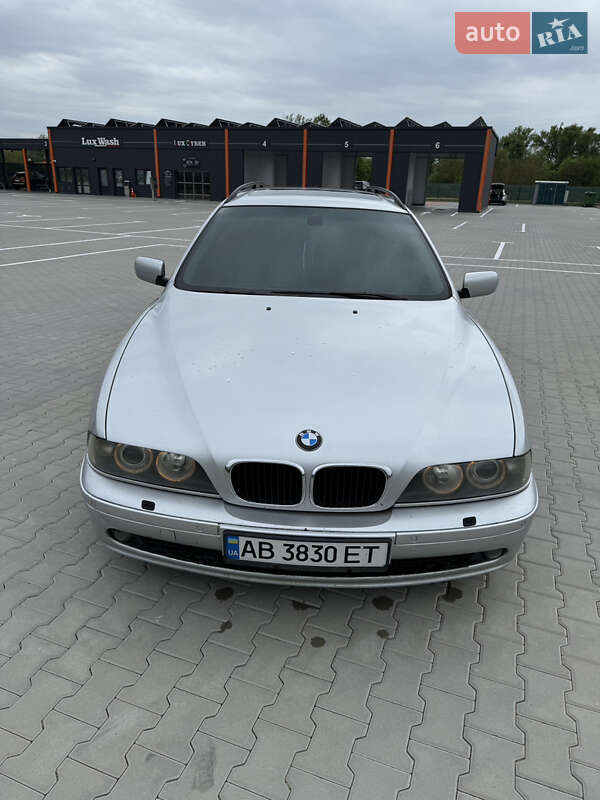 Универсал BMW 5 Series 2001 в 