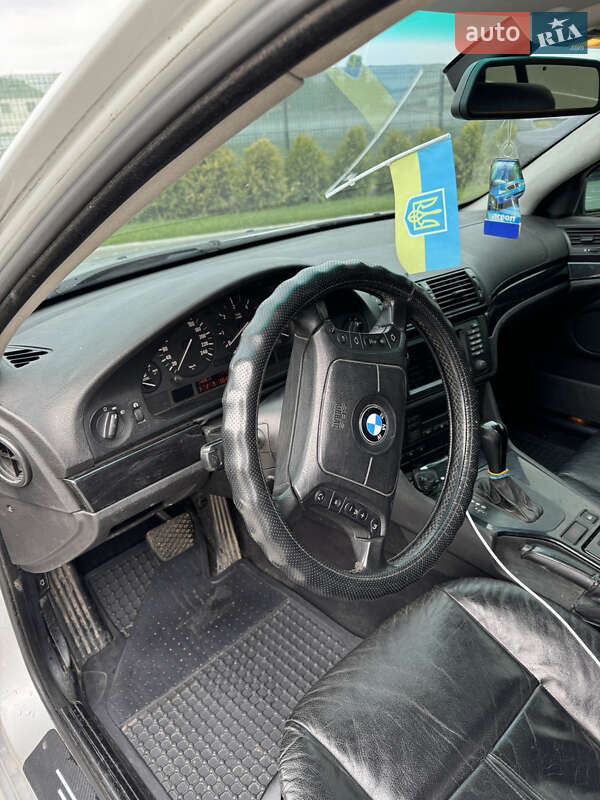 Універсал BMW 5 Series 2001 в Вінниці