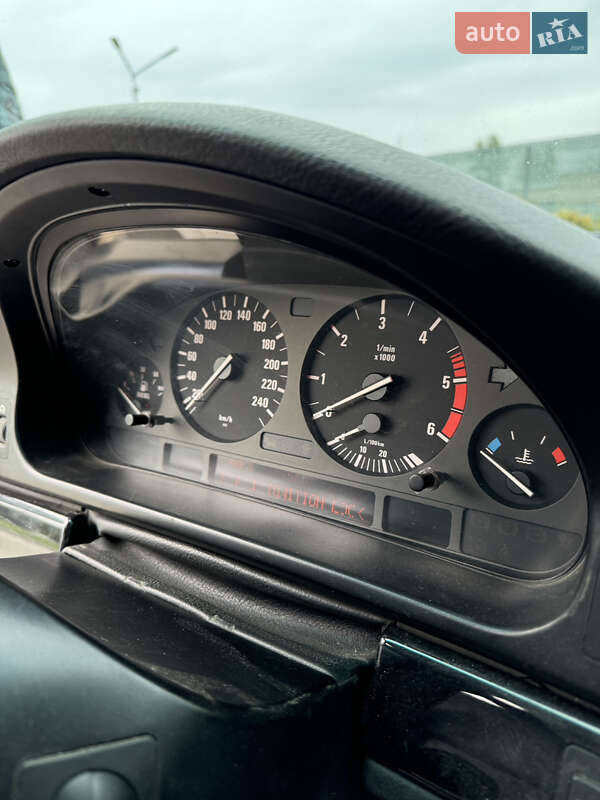 Універсал BMW 5 Series 2001 в Вінниці