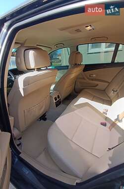 Седан BMW 5 Series 2008 в 