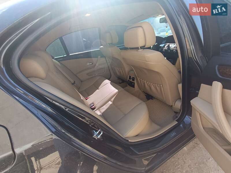 Седан BMW 5 Series 2008 в Николаеве
