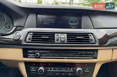 Седан BMW 5 Series 2012 в 