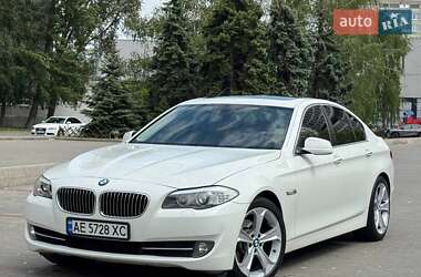 Седан BMW 5 Series 2012 в 