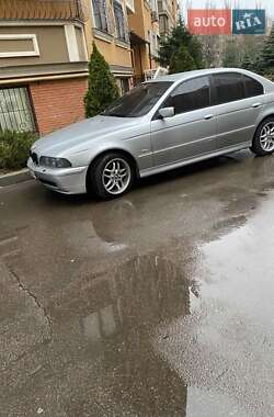Седан BMW 5 Series 1996 в Одессе