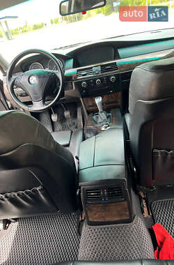 Універсал BMW 5 Series 2004 в 