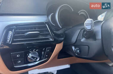 Седан BMW 5 Series 2017 в 