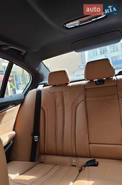 Седан BMW 5 Series 2020 в 