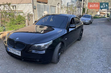 Седан BMW 5 Series 2004 в 