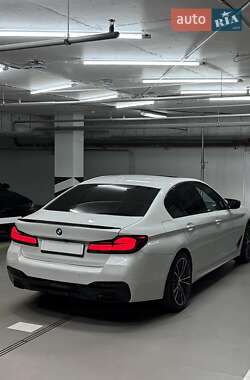Седан BMW 5 Series 2020 в 