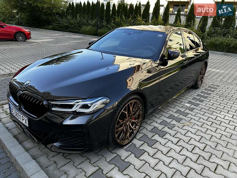 Седан BMW 5 Series 2021 в 