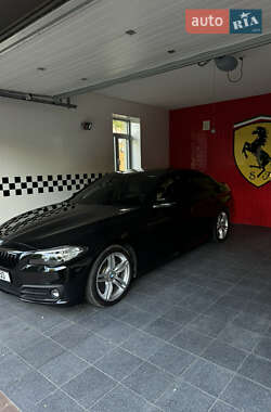 Седан BMW 5 Series 2016 в 