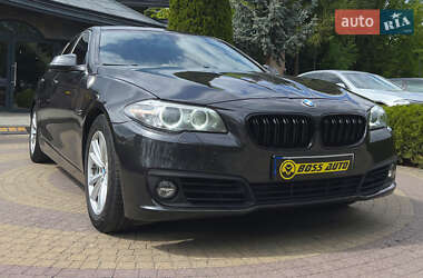 Седан BMW 5 Series 2015 в Львові