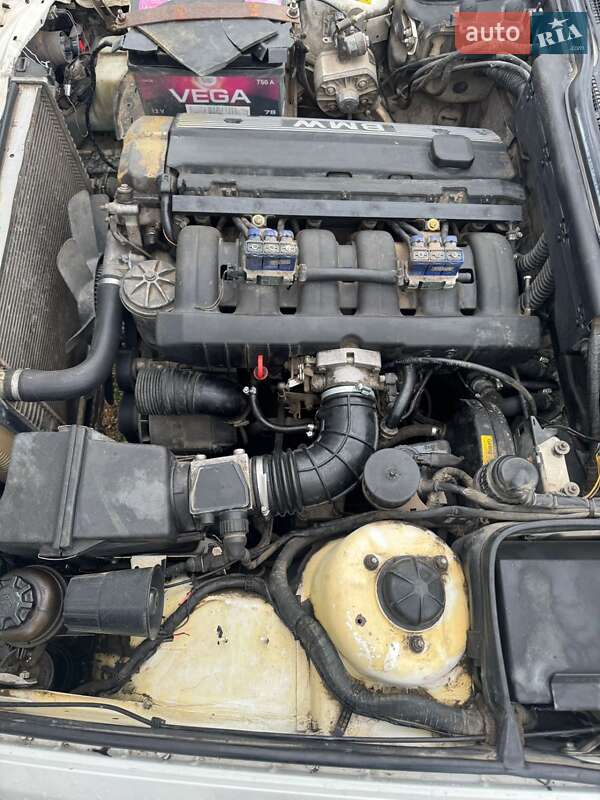 Седан BMW 5 Series 1990 в Вознесенске фото 11 Седан BMW 5 Series 1990 в Вознесенске