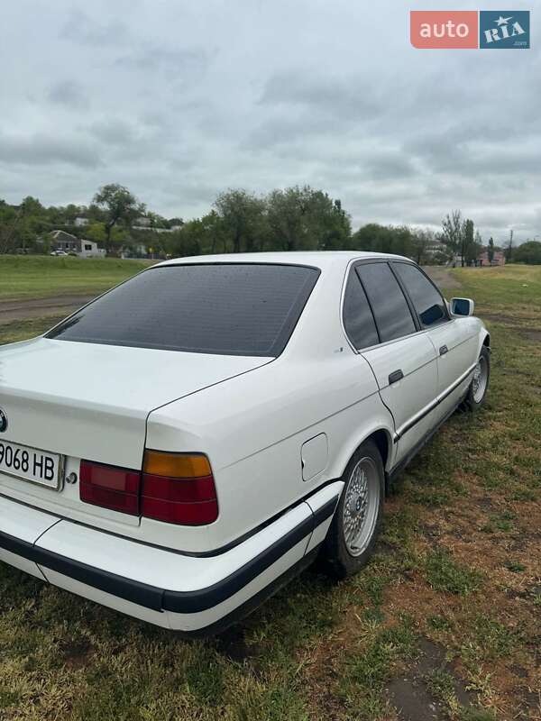 Седан BMW 5 Series 1990 в Вознесенске фото 15 Седан BMW 5 Series 1990 в Вознесенске