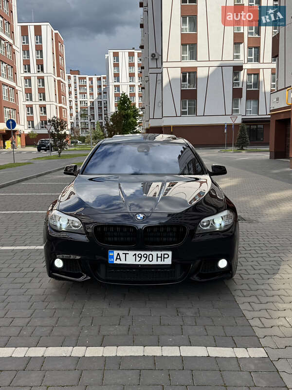 BMW 5 Series 2012