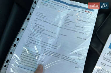Седан BMW 5 Series 2012 в 