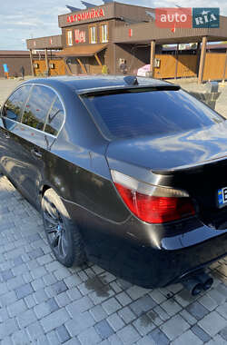 Седан BMW 5 Series 2004 в 