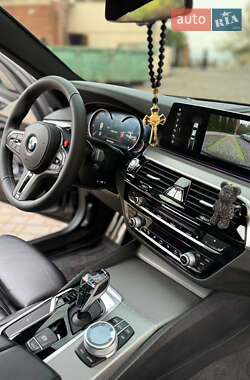 Седан BMW 5 Series 2017 в 