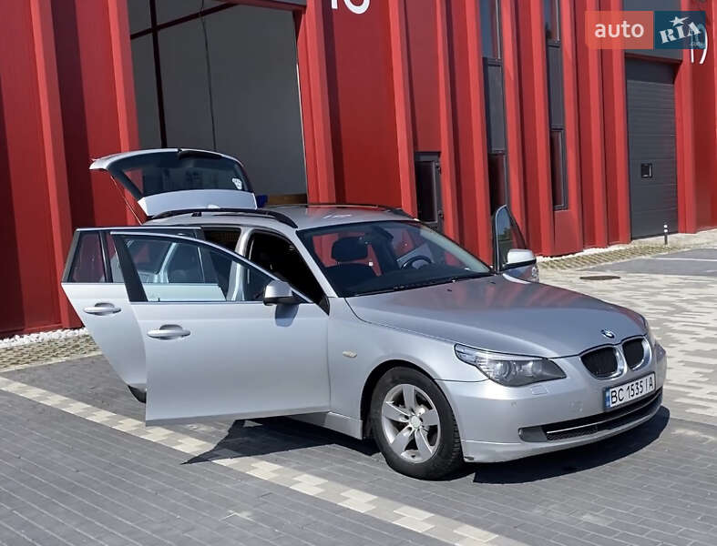 BMW 5 Series 2010