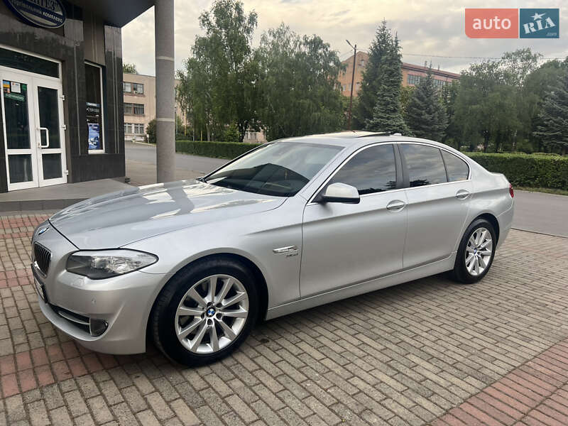 BMW 5 Series 2012