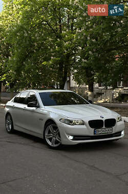 Седан BMW 5 Series 2012 в Первомайске