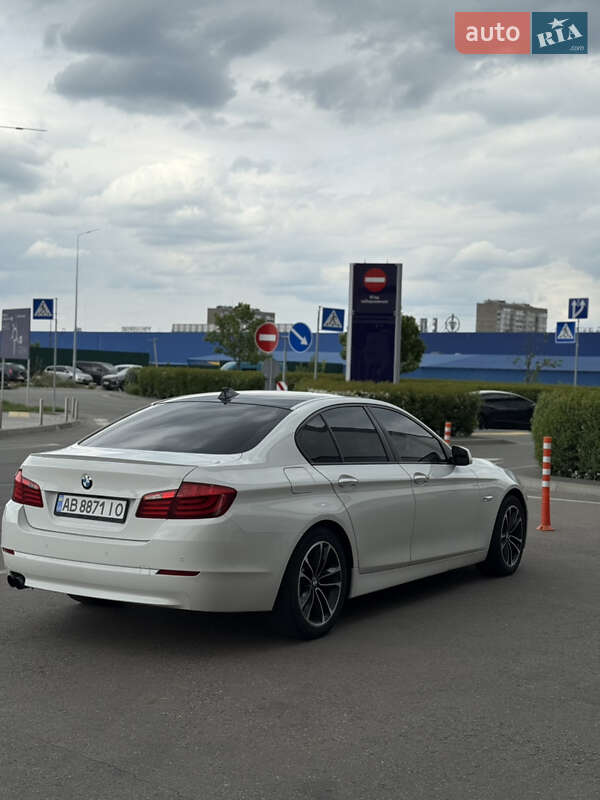 Седан BMW 5 Series 2012 в Киеве