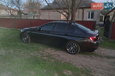 Седан BMW 5 Series 2013 в 