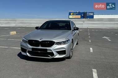 Седан BMW 5 Series 2017 в Львові
