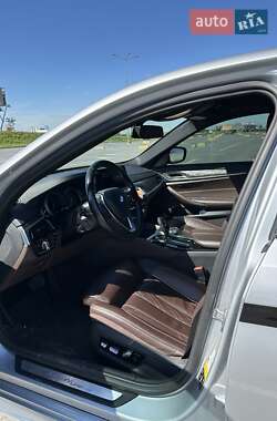 Седан BMW 5 Series 2017 в 