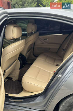 Седан BMW 5 Series 2011 в 