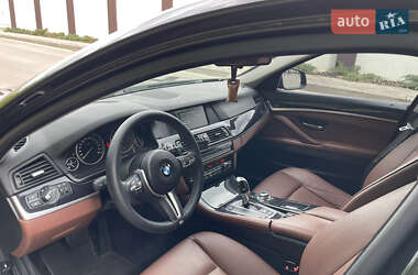 Седан BMW 5 Series 2011 в 