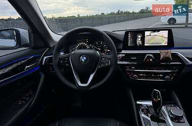 Седан BMW 5 Series 2017 в 