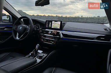 Седан BMW 5 Series 2017 в 