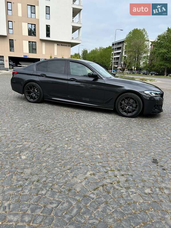 Седан BMW 5 Series 2017 в Одесі фото 11 Седан BMW 5 Series 2017 в Одесі