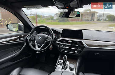Седан BMW 5 Series 2017 в 