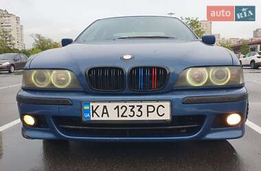 Седан BMW 5 Series 2002 в 