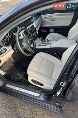 Седан BMW 5 Series 2013 в 