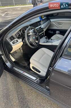Седан BMW 5 Series 2013 в 