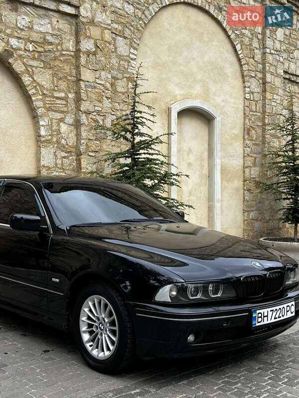 Седан BMW 5 Series 2002 в Одесі