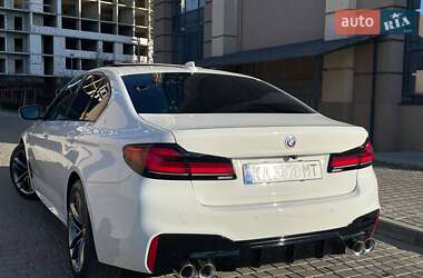 Седан BMW 5 Series 2020 в 