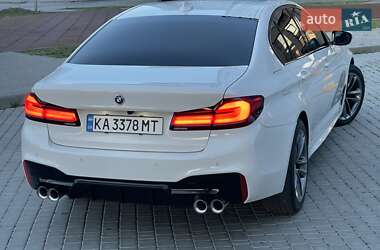 Седан BMW 5 Series 2020 в 