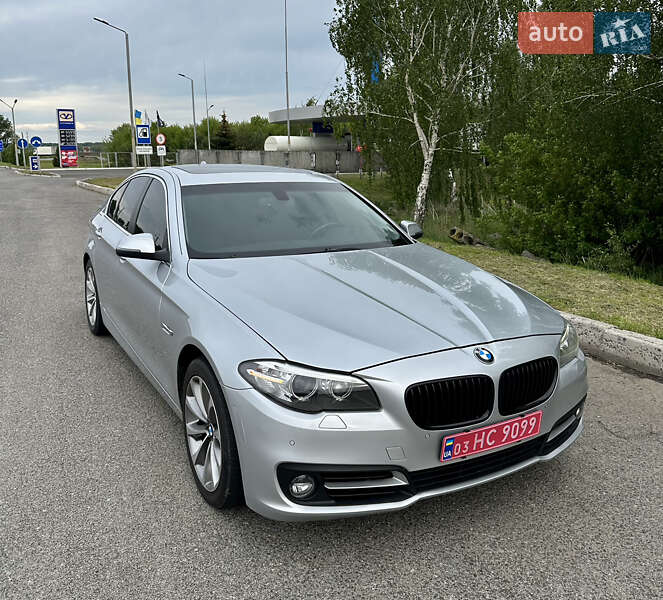 Седан BMW 5 Series 2015 в 